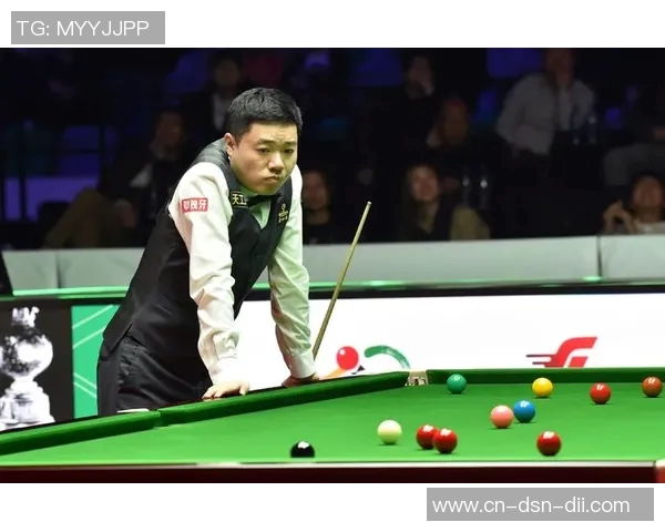 丁俊晖与沃顿激战正酣谁将赢得这场精彩的斯诺克对决